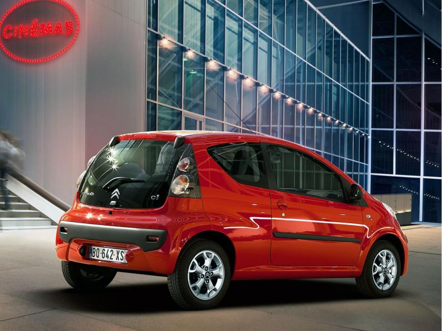  Citroen C1 3-Door 2012 года  (фото 80 из 80)